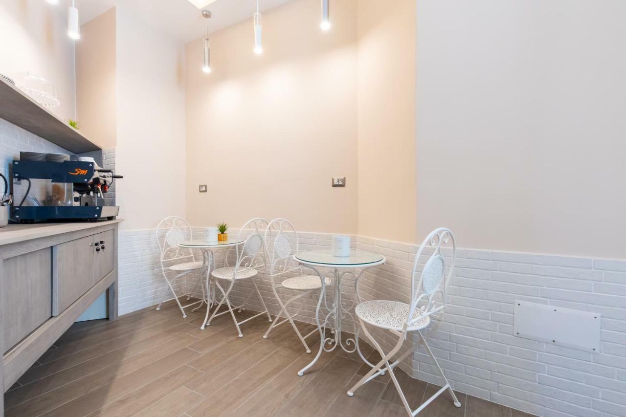B&B Napoli Holidays Eksteriør billede